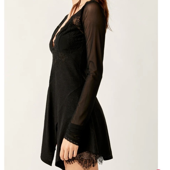Free People NWT Rendezvous Stretch Black Embroidered Lace Vneck Long Sleeve Top - Picture 5 of 13